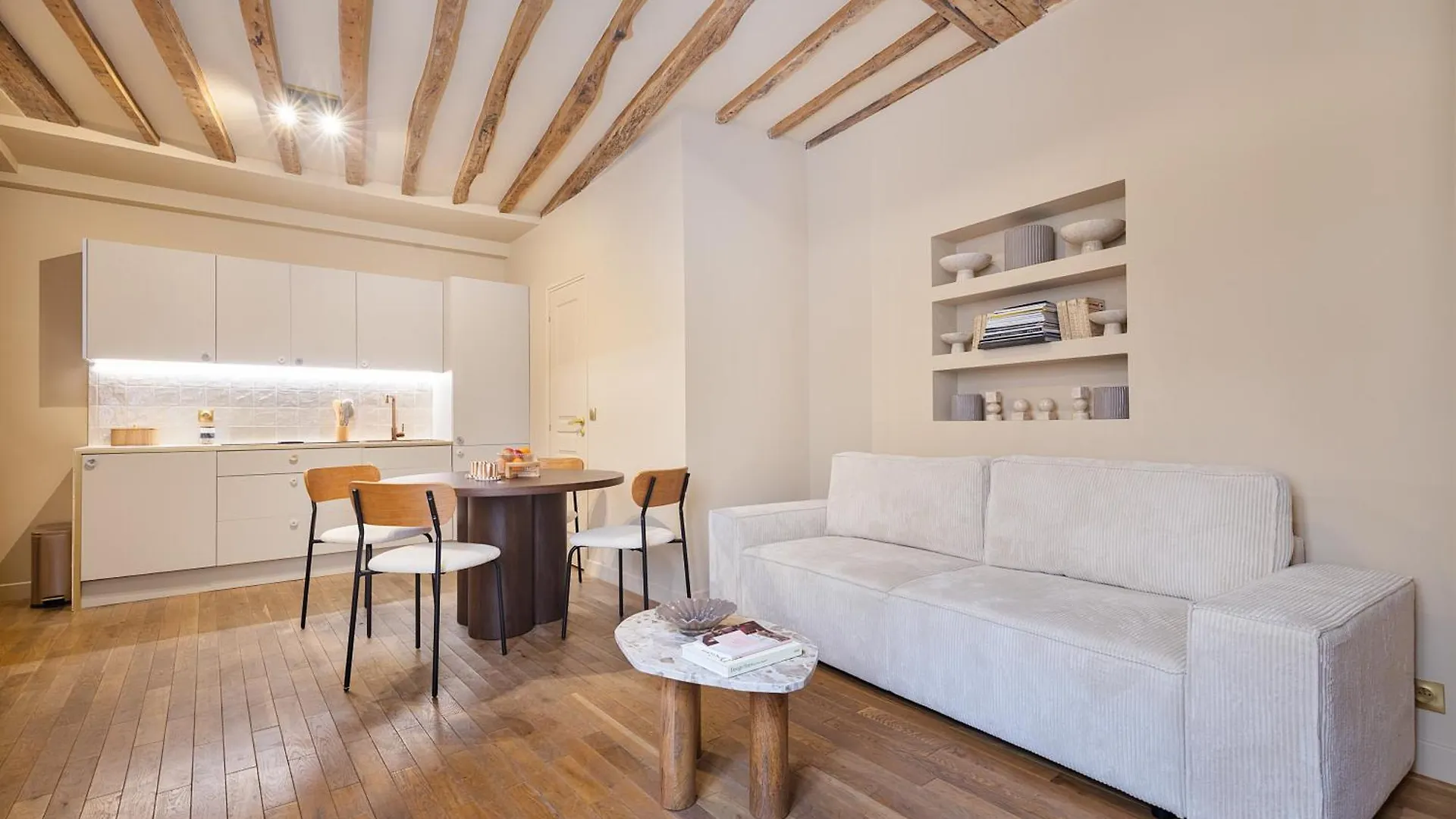 Appartement Lumineux Marais 2 Chambres Paris France